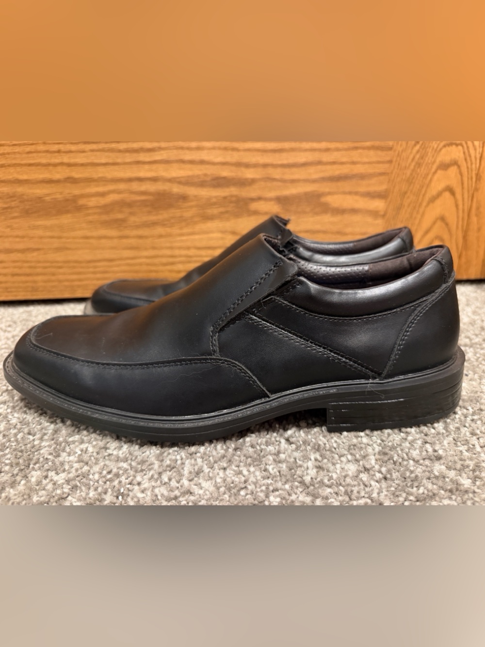 Men's Black Leather Slip-On Dress Loafers size 8